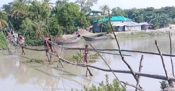ব্রিজের অভাবে ভুগছে দ্বীপের ১০ হাজার বাসিন্দা