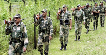 সীমান্তে বাংলাদেশিকে হত্যা, ‘লাশ পাহারা দিচ্ছে বিএসএফ’