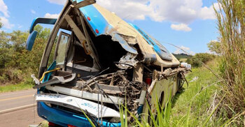 41 killed after bus and truck collide in Brazil