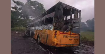 11 killed as bus catches fire in India’s Maharashtra