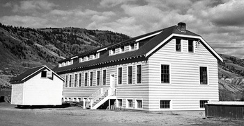 Remains of 215 children found at Canadian school