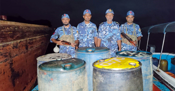চাঁদপুরে এক হাজার লিটার চোরাই ডিজেল জব্দ
