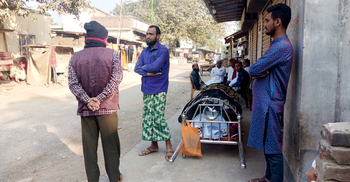 চাঁপাইনবাবগঞ্জে এক রাতে তিন ভাই-বোনের মৃত্যু