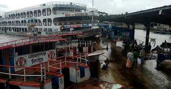 চাঁদপুর থেকে সকল লঞ্চ চলাচল বন্ধ