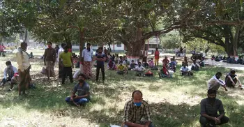 চাঁপাইনবাবগঞ্জে অন্য জেলা থেকে এলেই স্বাস্থ্য পরীক্ষা