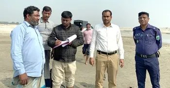 পদ্মা তীর থেকে বালু উত্তোলন, ২ ব্যক্তির দণ্ড