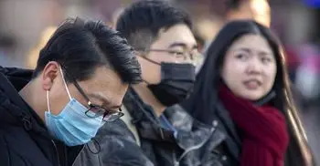 China confirms new coronavirus can spread between humans
