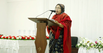 বাল্যবিয়ে রোধে এখন ছেলেদের বোঝানোর সময়: চুমকি