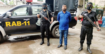 কুমিল্লায় ১০ হাজার ইয়াবাসহ যুবক আটক