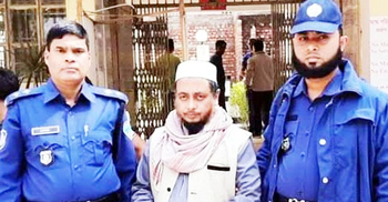 রাতে আবাসিক ছাত্রীদের কক্ষে ডাকতেন মাদরাসা পরিচালক