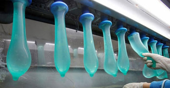 কনডম সংকটে পড়েছে বিশ্ব