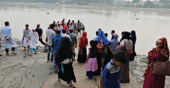 একটি সেতুর জন্য ৫০ বছর অপেক্ষা