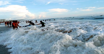 কক্সবাজারকে ডিজিটাল পর্যটন সুপারসিটি ঘোষণার দাবি