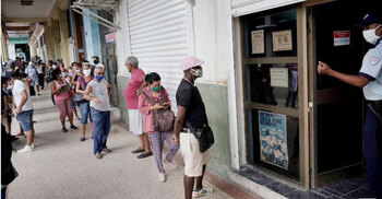 Cuba lifts Havana lockdown as coronavirus cases fall
