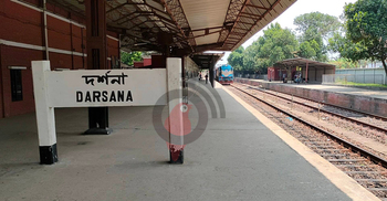 দর্শনা রেলবন্দর: অর্ধেকে নেমেছে গম আমদানি