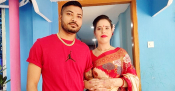 প্রেমের টানে কক্সবাজারে ইতালিয়ান তরুণী রুবরেটা