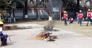 ঢাকা কলেজে ভূমিকম্প ও অগ্নিনির্বাপণ মহড়া