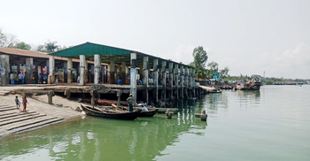 সাগরে চলছে মাছের ‘লকডাউন’!