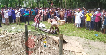 ‘পরকীয়ার বলি’ : ১১ দিন পর স্বামীর মরদেহ উত্তোলন