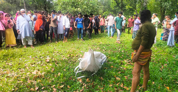 পুকুর থেকে কোমরে ইট বাঁধা নারীর মরদেহ উদ্ধার