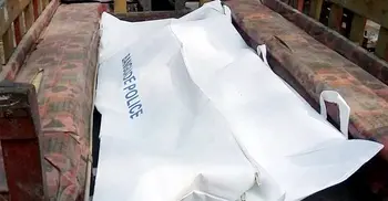 সড়কে নিহত স্ত্রী, হাসপাতালে কাতরাচ্ছেন স্বামী