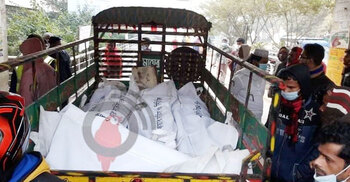 Dump truck kills 4 in Kushtia