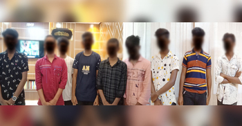 ক্লাস টাইমে মোবাইল গেম-টিকটক তৈরি, ৯ শিক্ষার্থী আটক