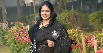 Dhaka College teacher contracts coronavirus