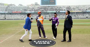 Challengers get easy target to win