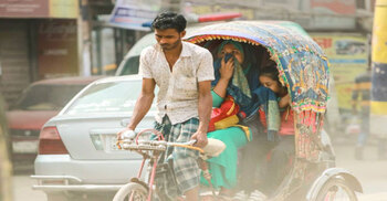 Dhaka’s polluted air makes Covid fight harder