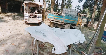 Bus kills couple in Dhamrai
