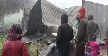 বিদ্যালয়ে দুর্বৃত্তদের আগুন, পুড়ে ছাই অফিস কক্ষের নথিপত্র