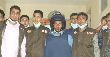 ইউএনওর ওপর হামলা : র‌্যাব বলছে আসাদুল, পুলিশের দাবি রবিউল