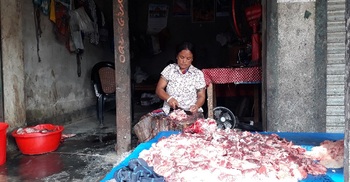 একদিনে ৩১ খাসি জবাই করে বিক্রির রেকর্ড লক্ষ্মী রানির