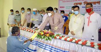 শেখ হাসিনা দেশ ও মানুষ রক্ষায় ব্যস্ত, ফখরুল-রিজভীরা টকশোতে