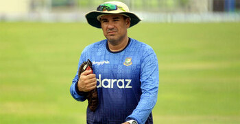 ইংল্যান্ড সিরিজের আগেই বিদায় ডোমিঙ্গোর, নতুন কোচ কে?