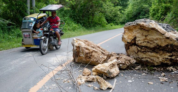 Strong 6.4-magnitude earthquake rocks northern Philippines