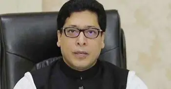 Govt has no plan to raise age limit for public services: Farhad