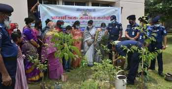 ফরিদপুর জেলা পুলিশের সামাজিক বনায়ন কর্মসূচি