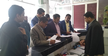 অনুমোদন ছাড়াই চলছে হাসপাতাল, ডাক্তার-নার্স কেউ নেই