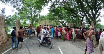 Faridpur road accidents kill 3