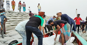সেই স্পিডবোট মালিকের খোঁজ মিলেছে