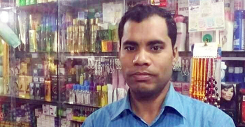 সড়কে গাছ ভেঙে মোটরসাইকেল আরোহীর মৃত্যু