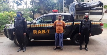 Man held with drugs in Feni