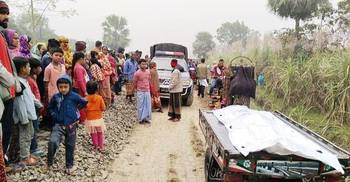 দুই বছরের সন্তানের পর চলে গেলেন নিজেও