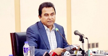 Kamal urges WB to extend more support in mega projects