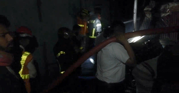 গাজীপুরে আগুনে পুড়ল ২২ বসতঘর