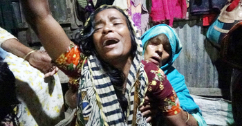 রূপগঞ্জ ট্র্যাজেডি : কিশোরগঞ্জে ৮ শ্রমিকের বাড়িতে শোকের মাতম