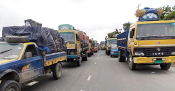 উত্তরের যাত্রায় নিত্যসঙ্গী যানজট, হটস্পট ‘নলকা সেতু’