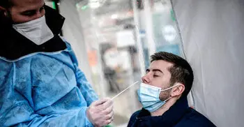 France sets new daily Covid infections record